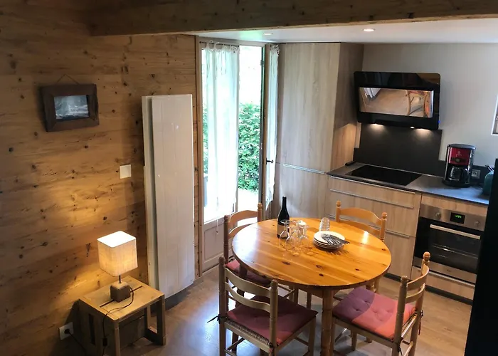 아파트 Barcelonette By Praloup